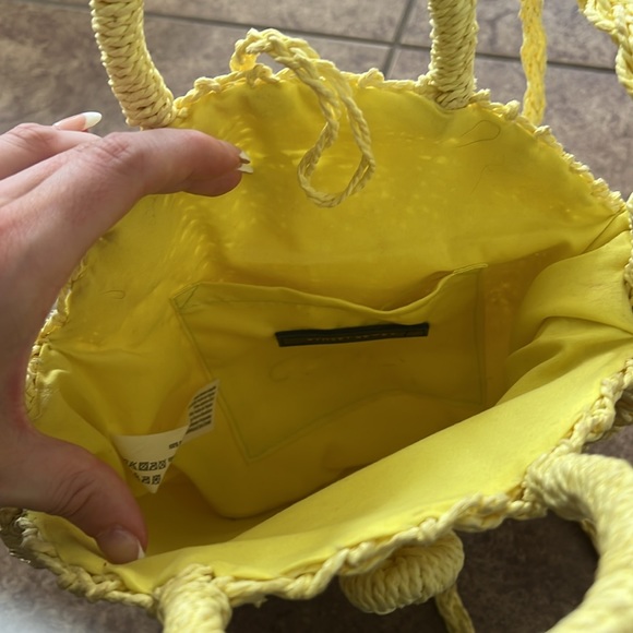 Neon Wicker Purse - Picture 4 of 5